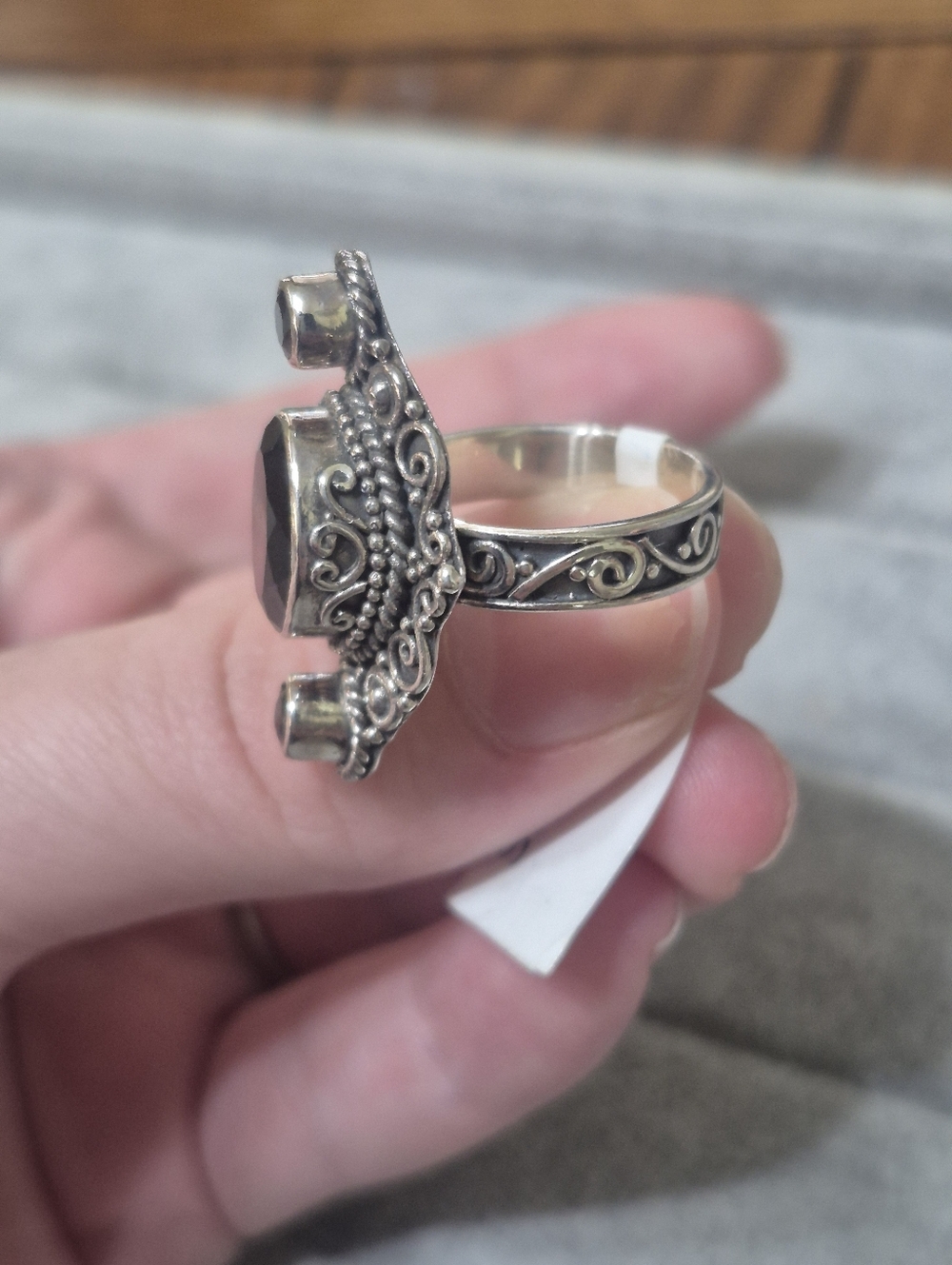 Sterling silver Womens Ring - Picture 3 of 4